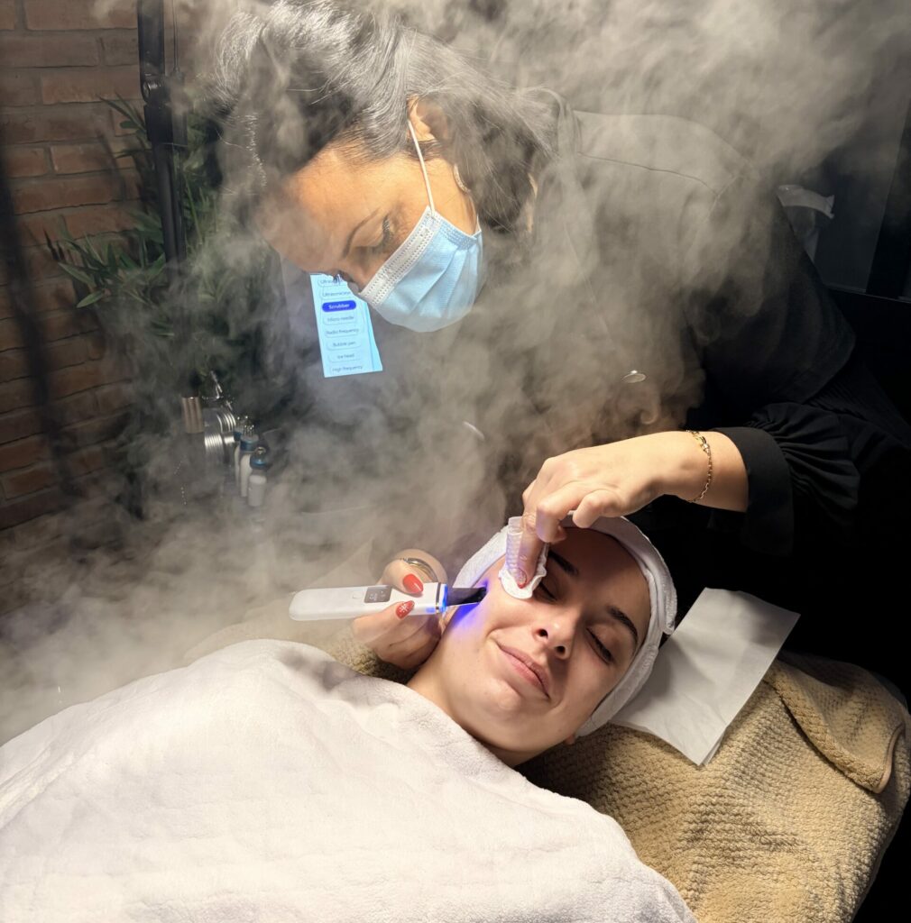 Hydro-Facial-LaPerlaDeBelleza